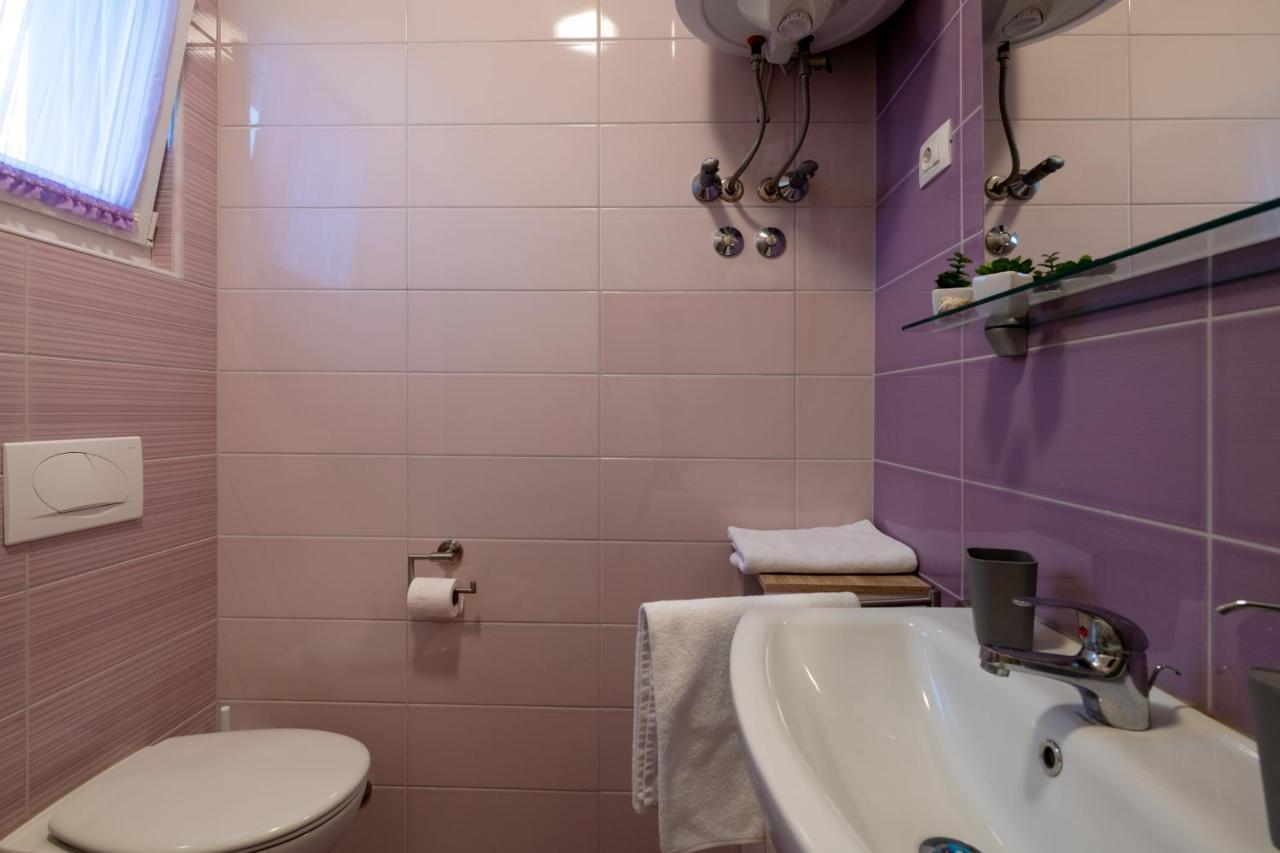 Apartments Greta & Ivona Пула Екстер'єр фото