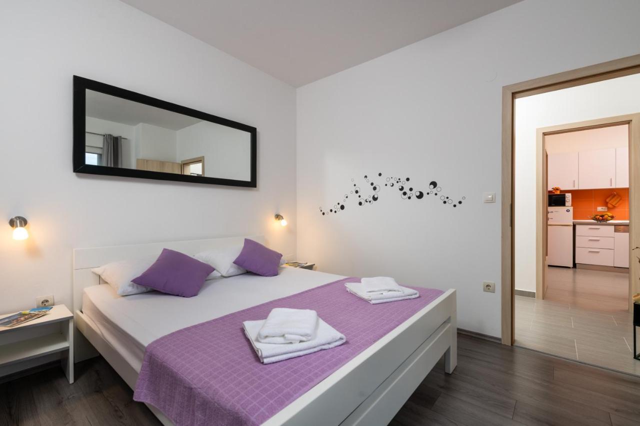 Apartments Greta & Ivona Пула Екстер'єр фото