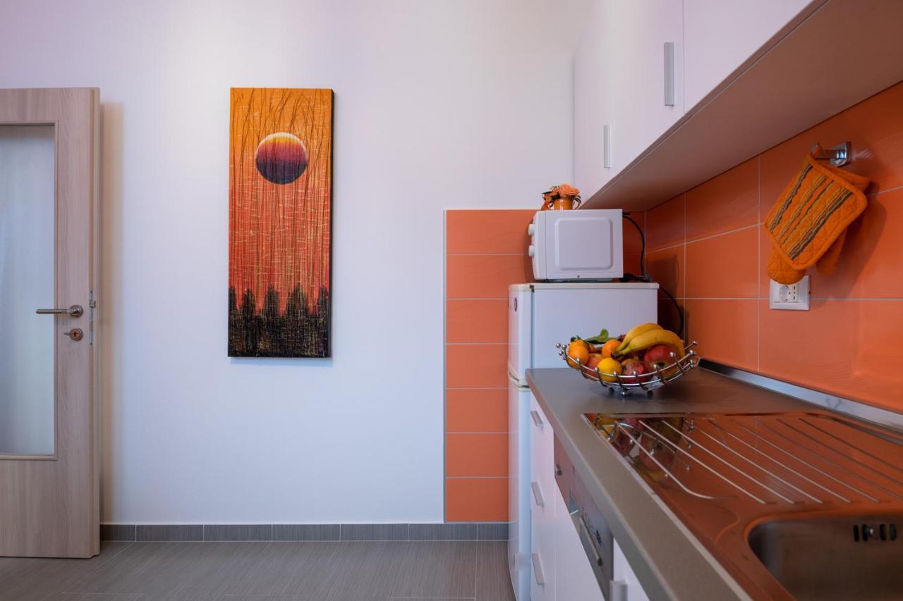 Apartments Greta & Ivona Пула Екстер'єр фото