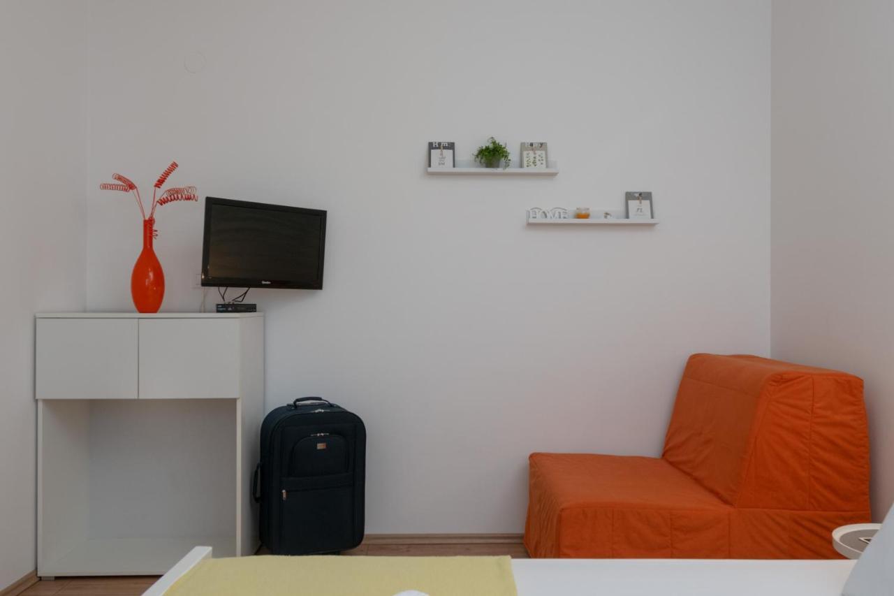 Apartments Greta & Ivona Пула Екстер'єр фото