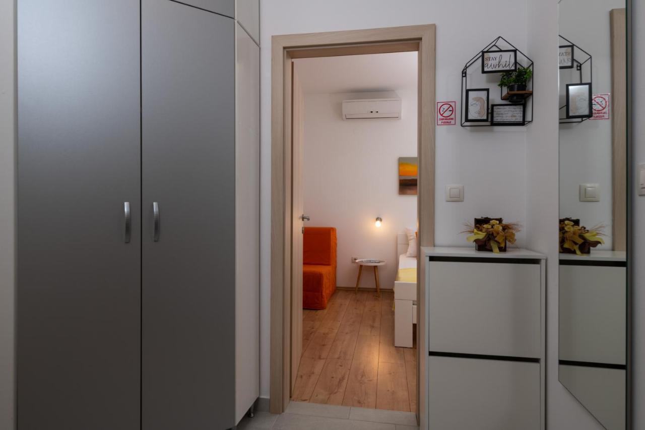Apartments Greta & Ivona Пула Екстер'єр фото